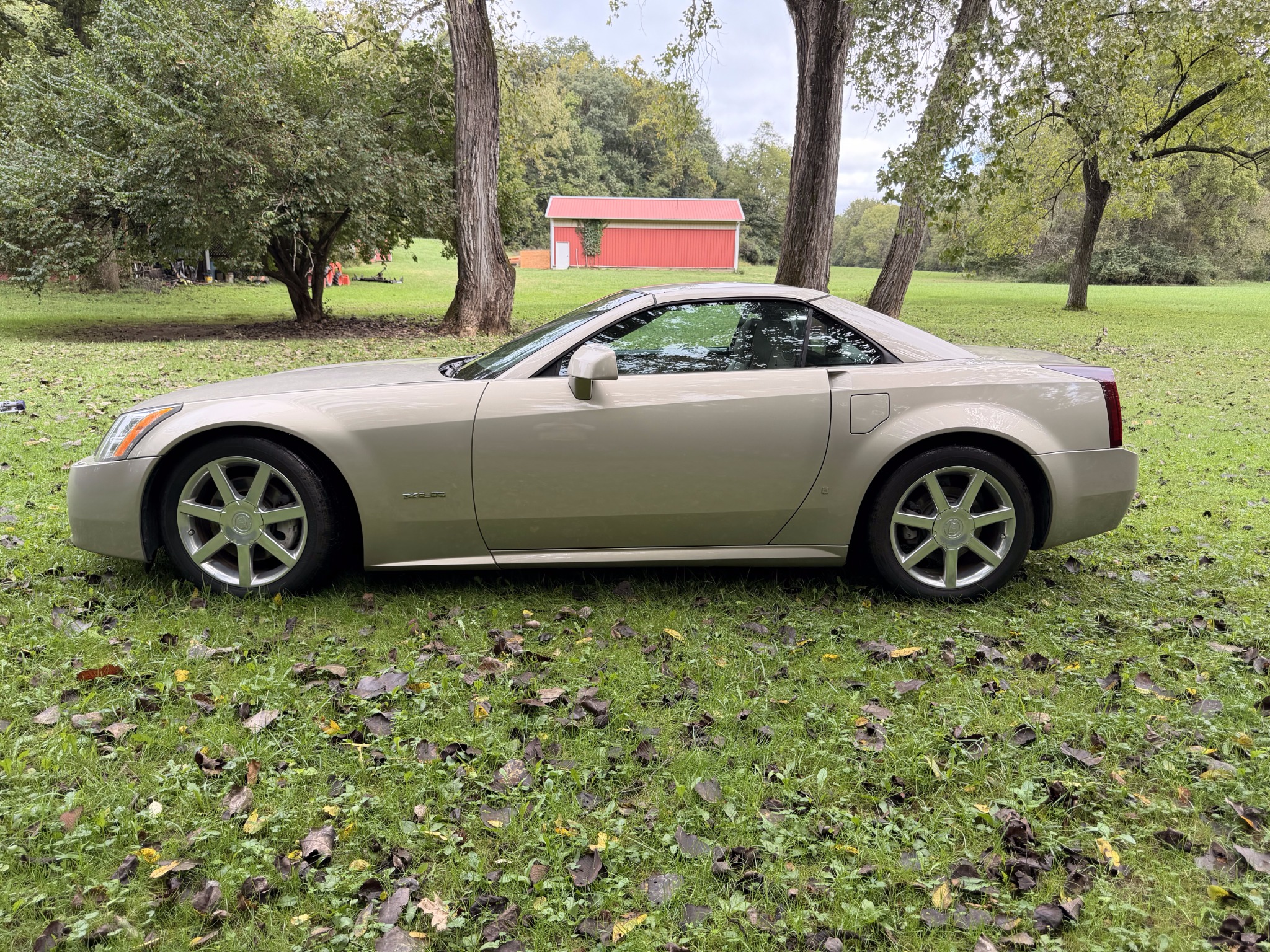 2006 Cadillac XLR — Driver Side Profile